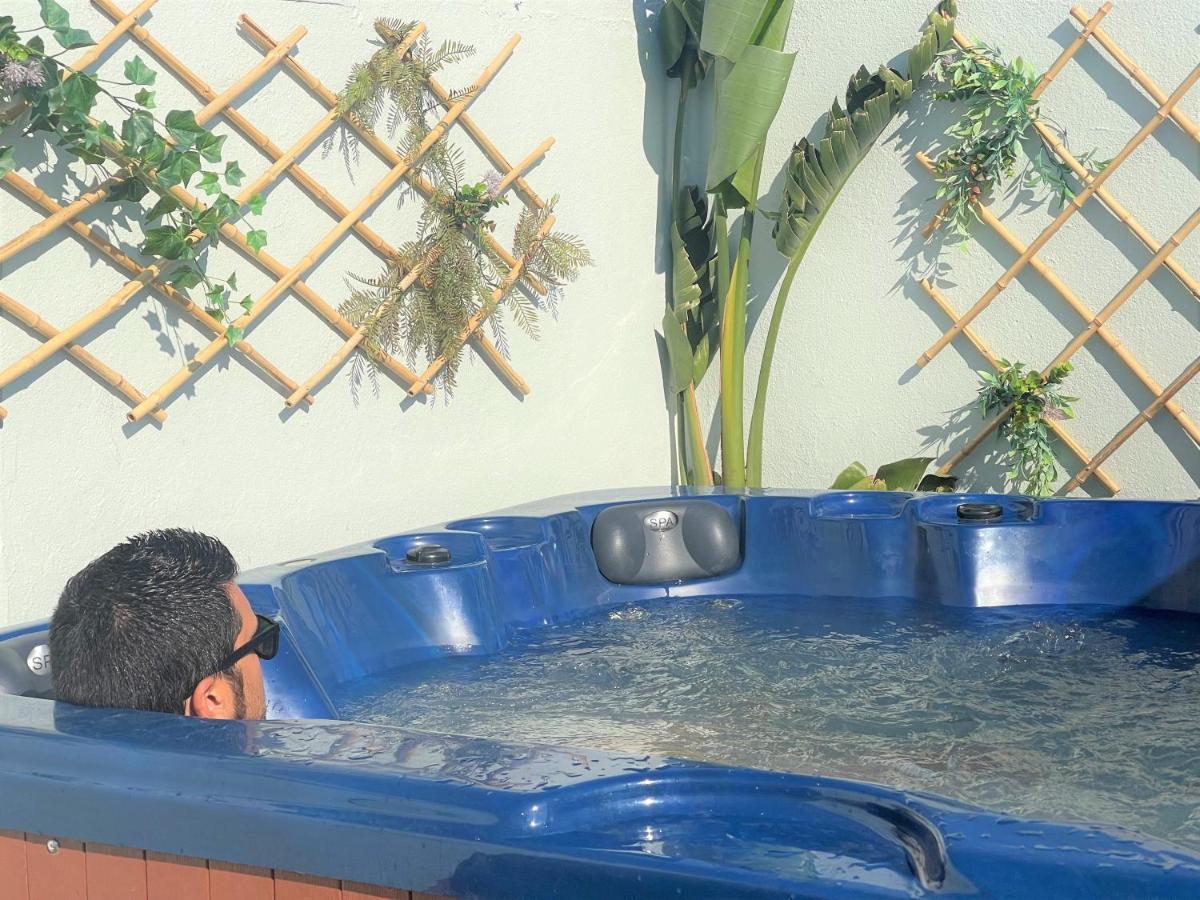 Holidays Port Ducal 3 Jacuzzi Empuriabrava